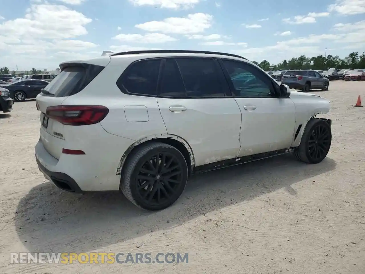 3 Фотография поврежденного автомобиля 5UXJU4C01N9L37046 BMW X5 2022