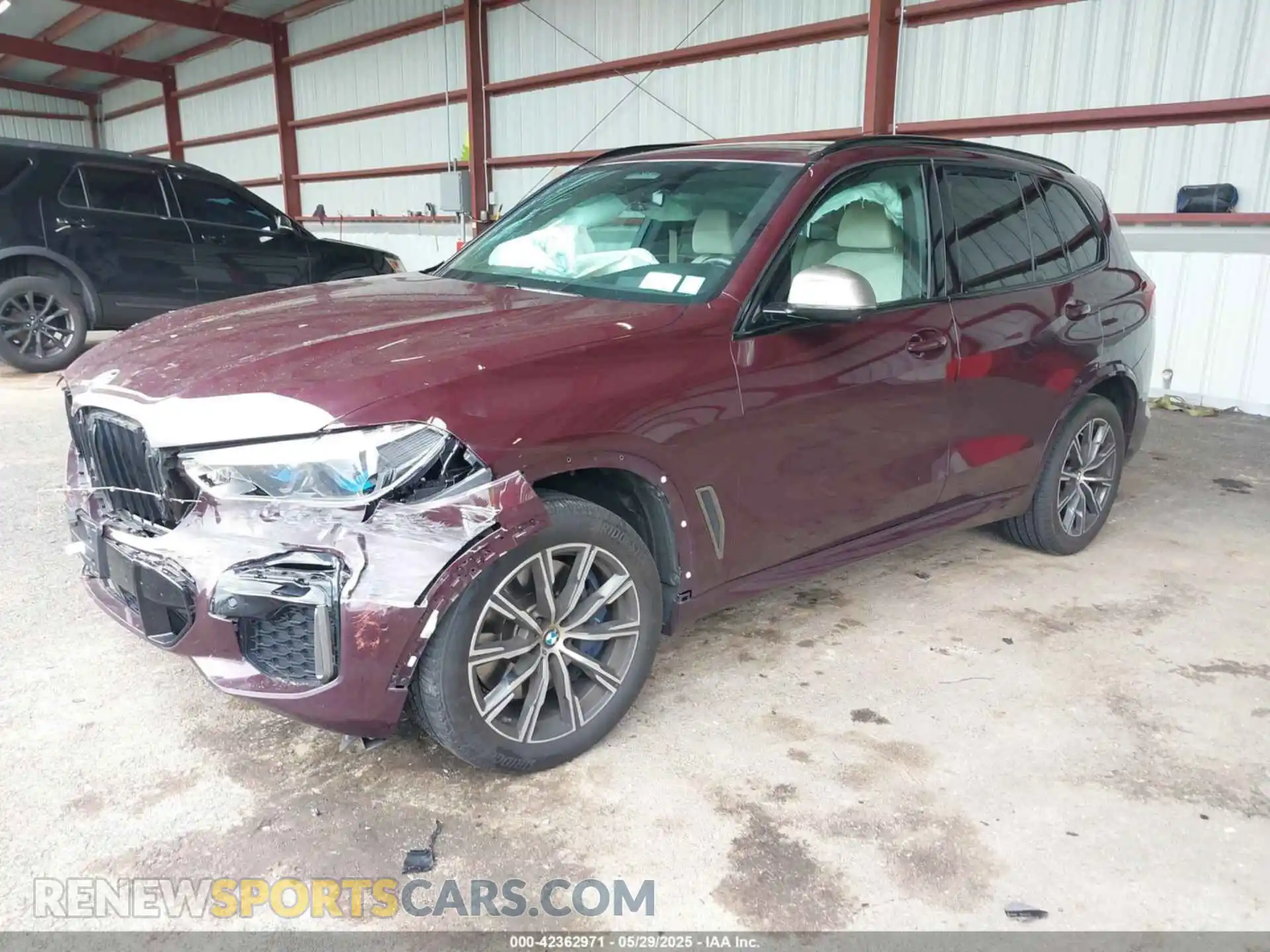 2 Photograph of a damaged car 5UXJU4C07N9K47593 BMW X5 2022