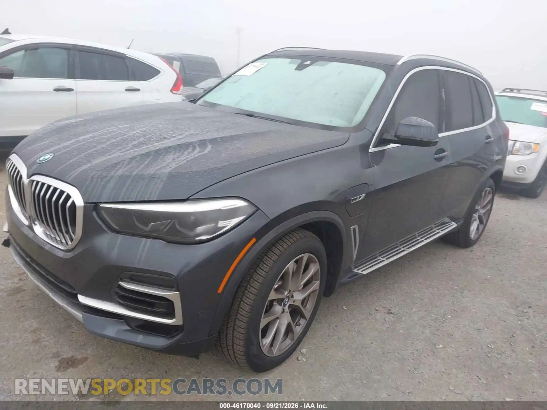 2 Photograph of a damaged car 5UXTA6C00N9L76403 BMW X5 2022
