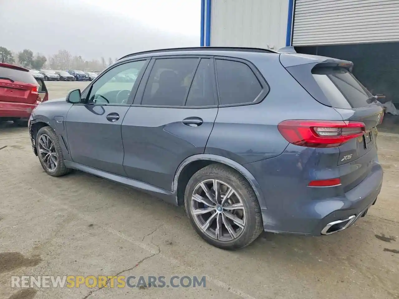 2 Photograph of a damaged car 5UXTA6C02N9L99830 BMW X5 2022