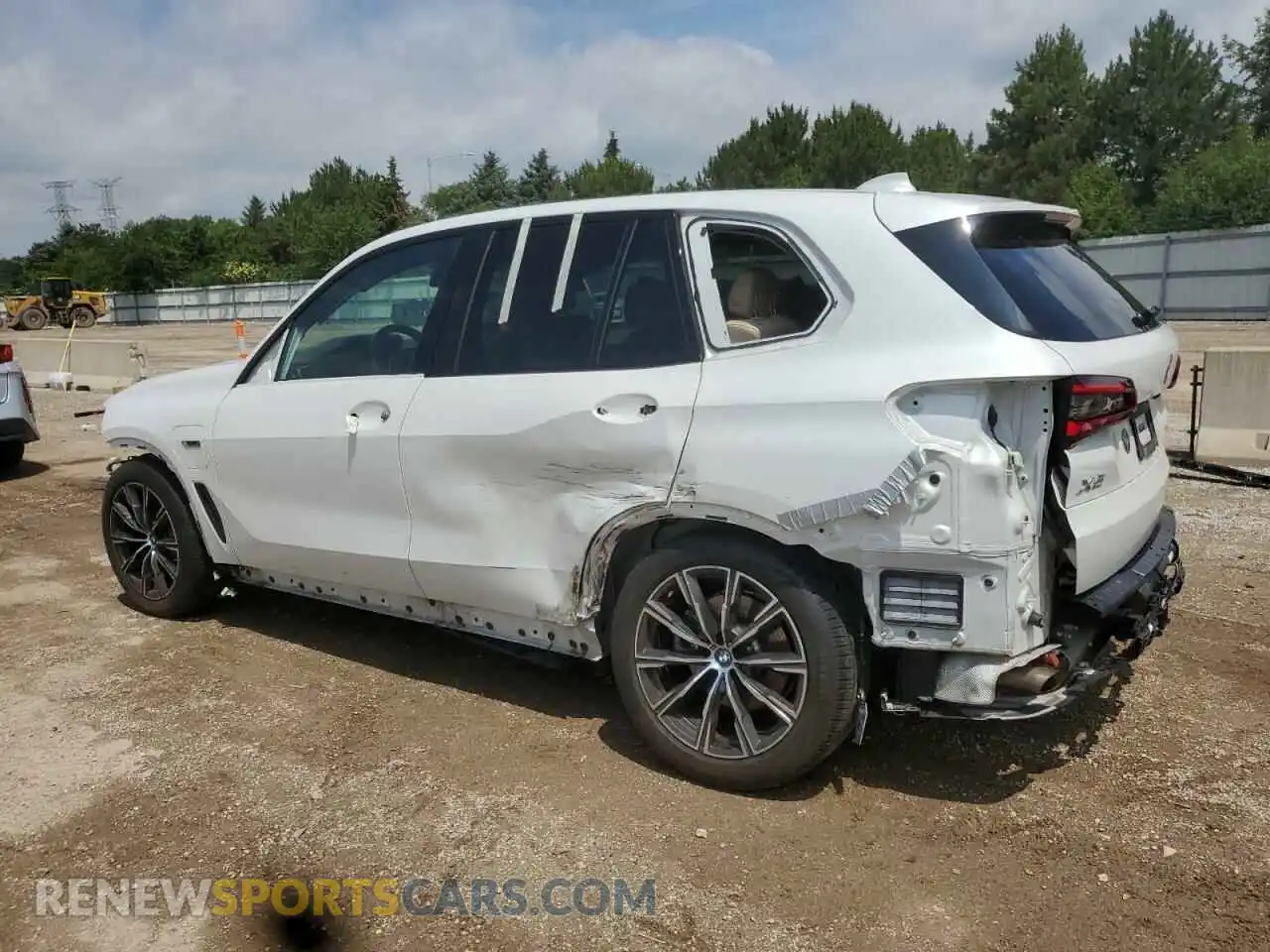 2 Photograph of a damaged car 5UXTA6C06N9J13414 BMW X5 2022