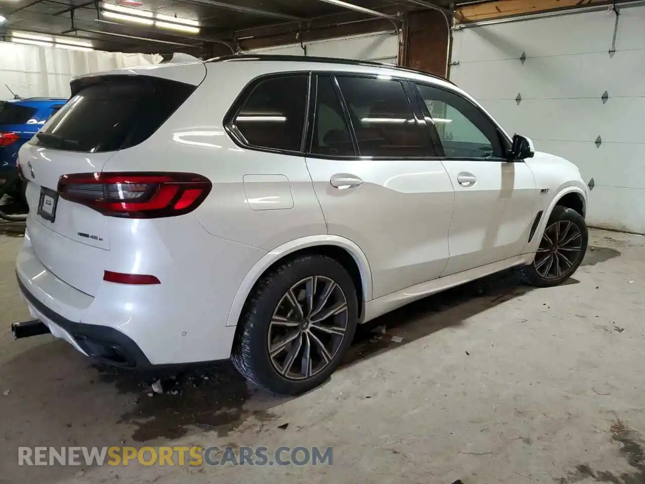 3 Photograph of a damaged car 5UXTA6C06N9M40914 BMW X5 2022