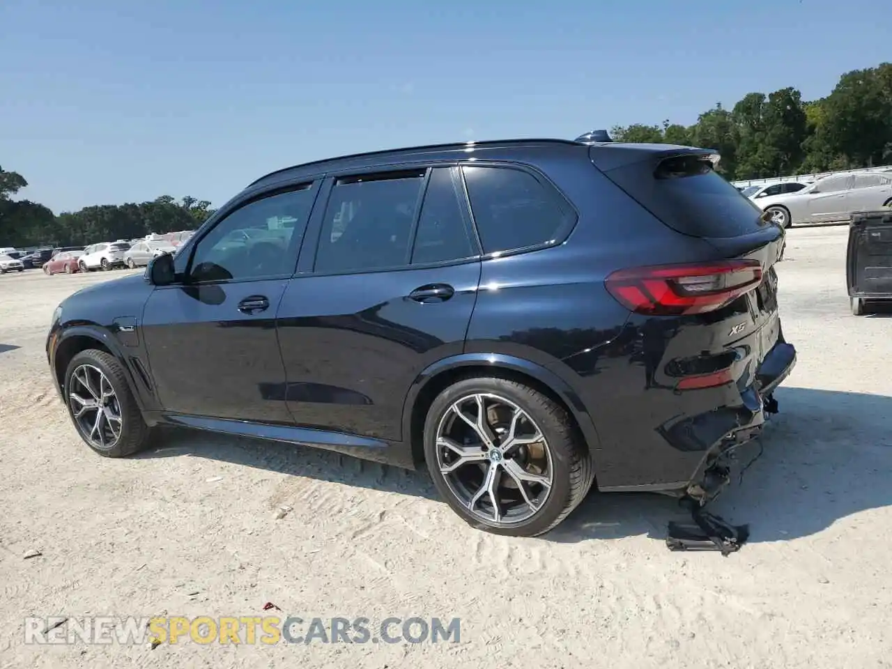 2 Photograph of a damaged car 5UXTA6C07N9M27153 BMW X5 2022