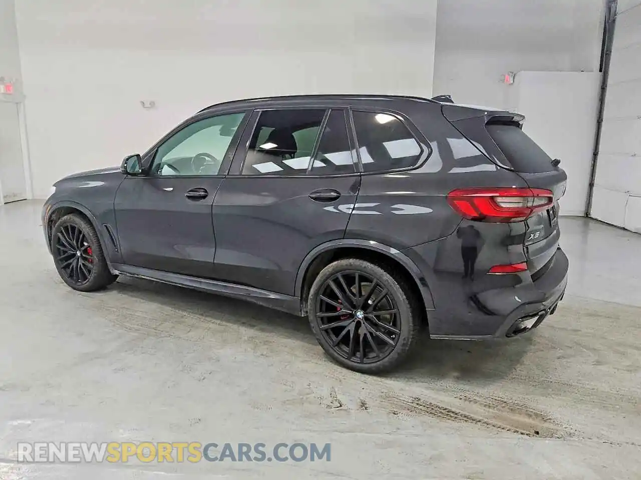 2 Photograph of a damaged car 5UXCR4C00P9N48459 BMW X5 2023