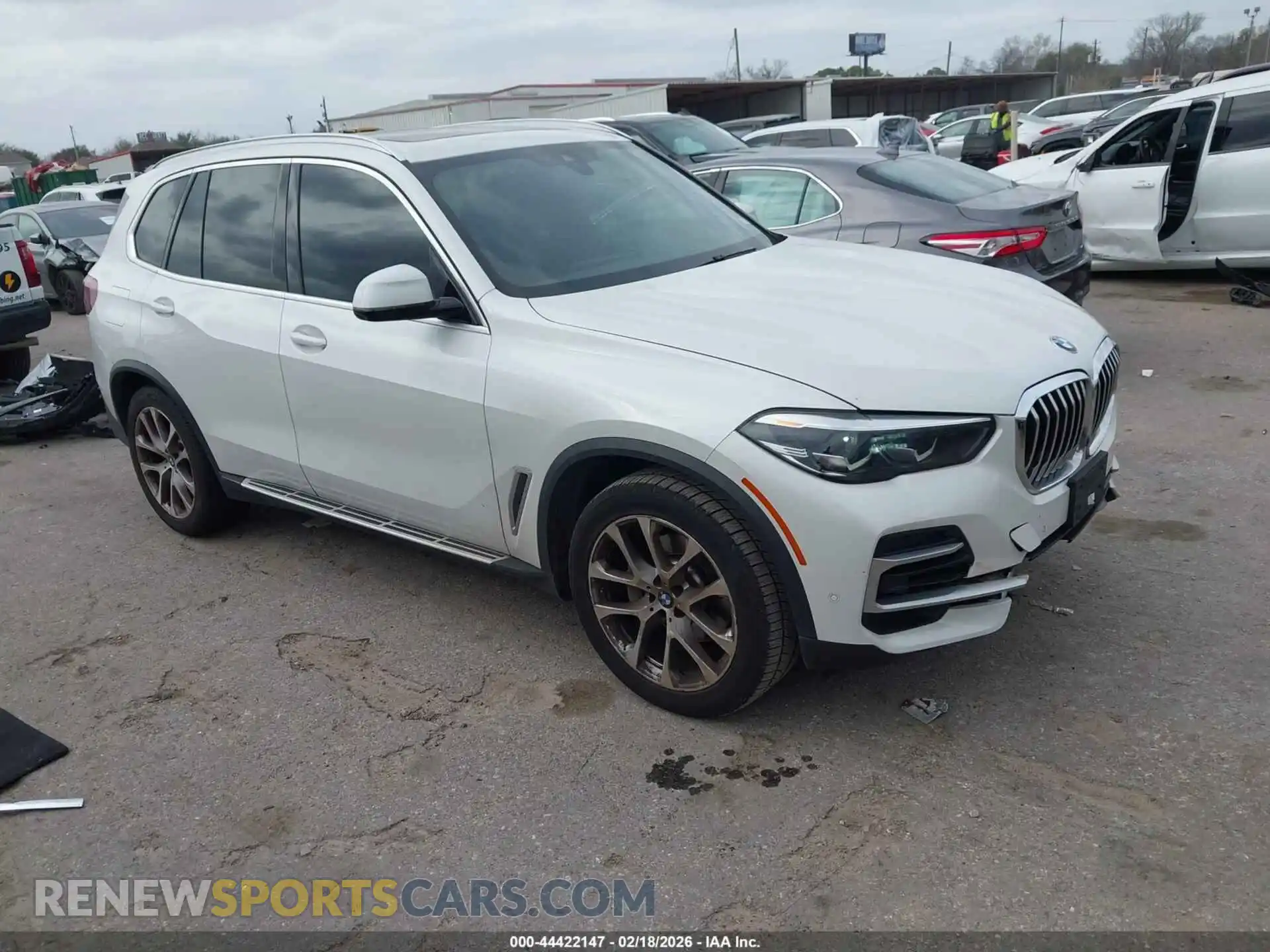 1 Photograph of a damaged car 5UXCR4C00P9P91611 BMW X5 2023