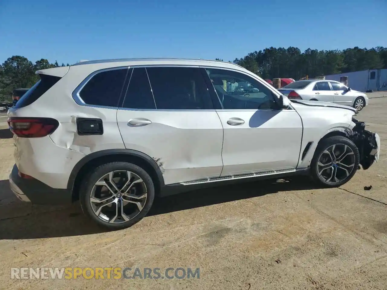 3 Photograph of a damaged car 5UXCR4C03P9R68457 BMW X5 2023