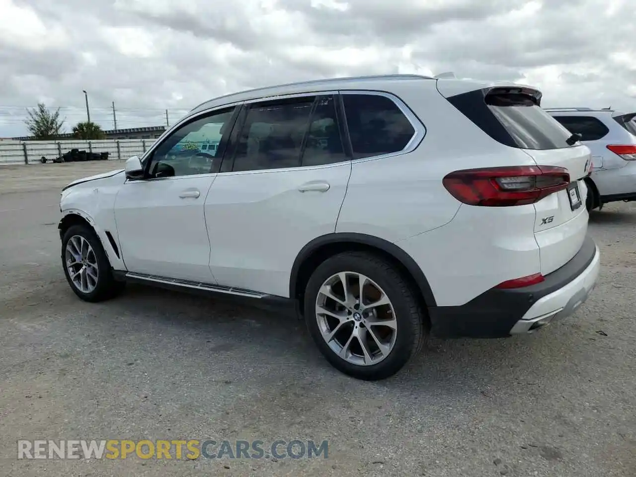 2 Photograph of a damaged car 5UXCR4C04P9P25546 BMW X5 2023