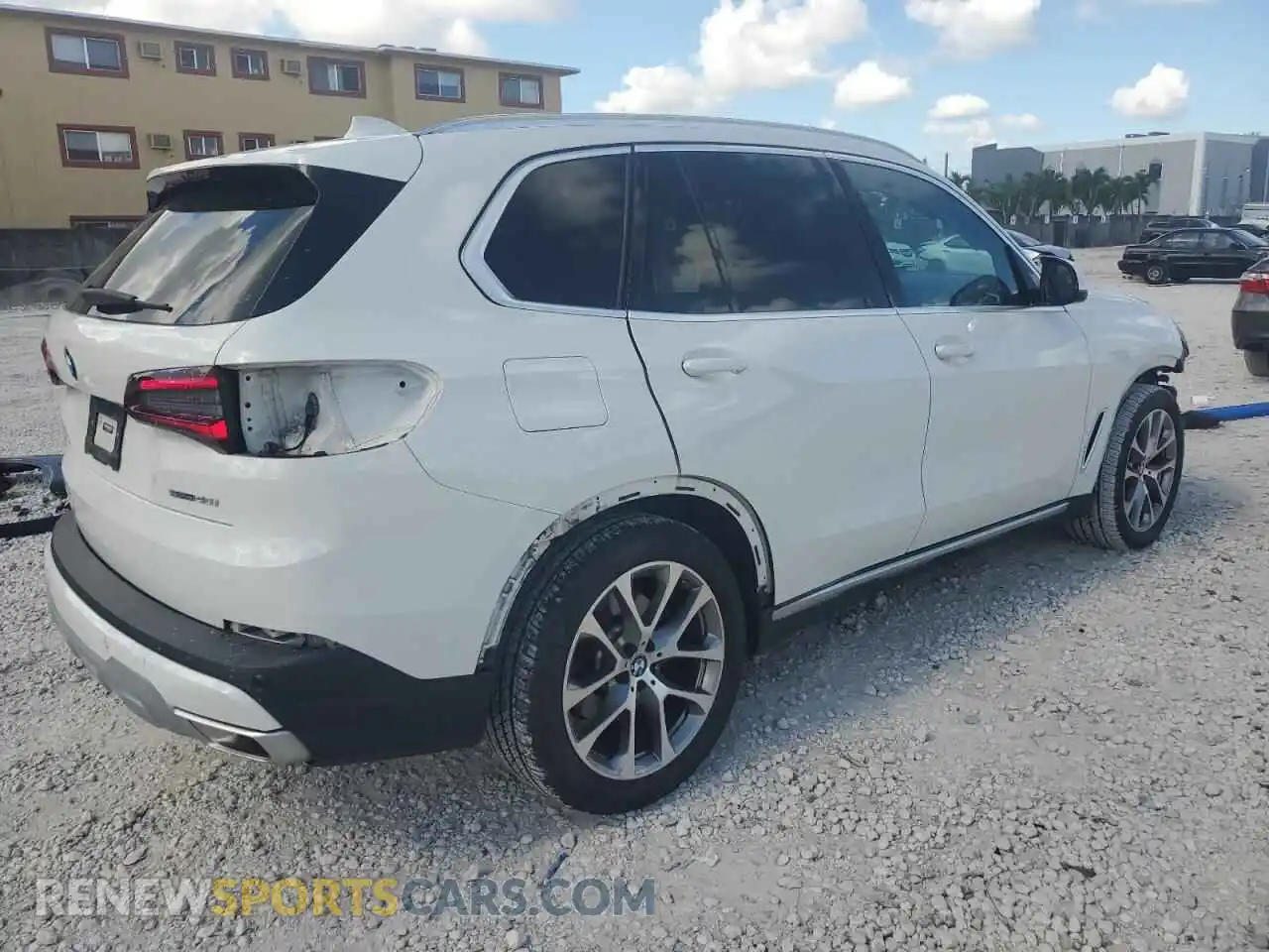 3 Photograph of a damaged car 5UXCR4C05P9N48649 BMW X5 2023