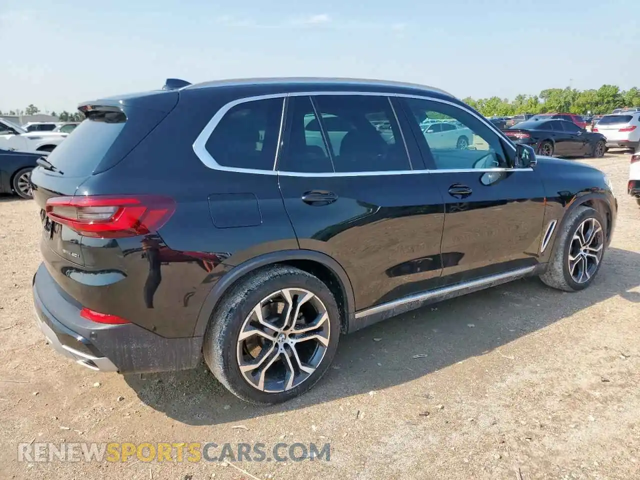 3 Photograph of a damaged car 5UXCR4C06P9N68070 BMW X5 2023