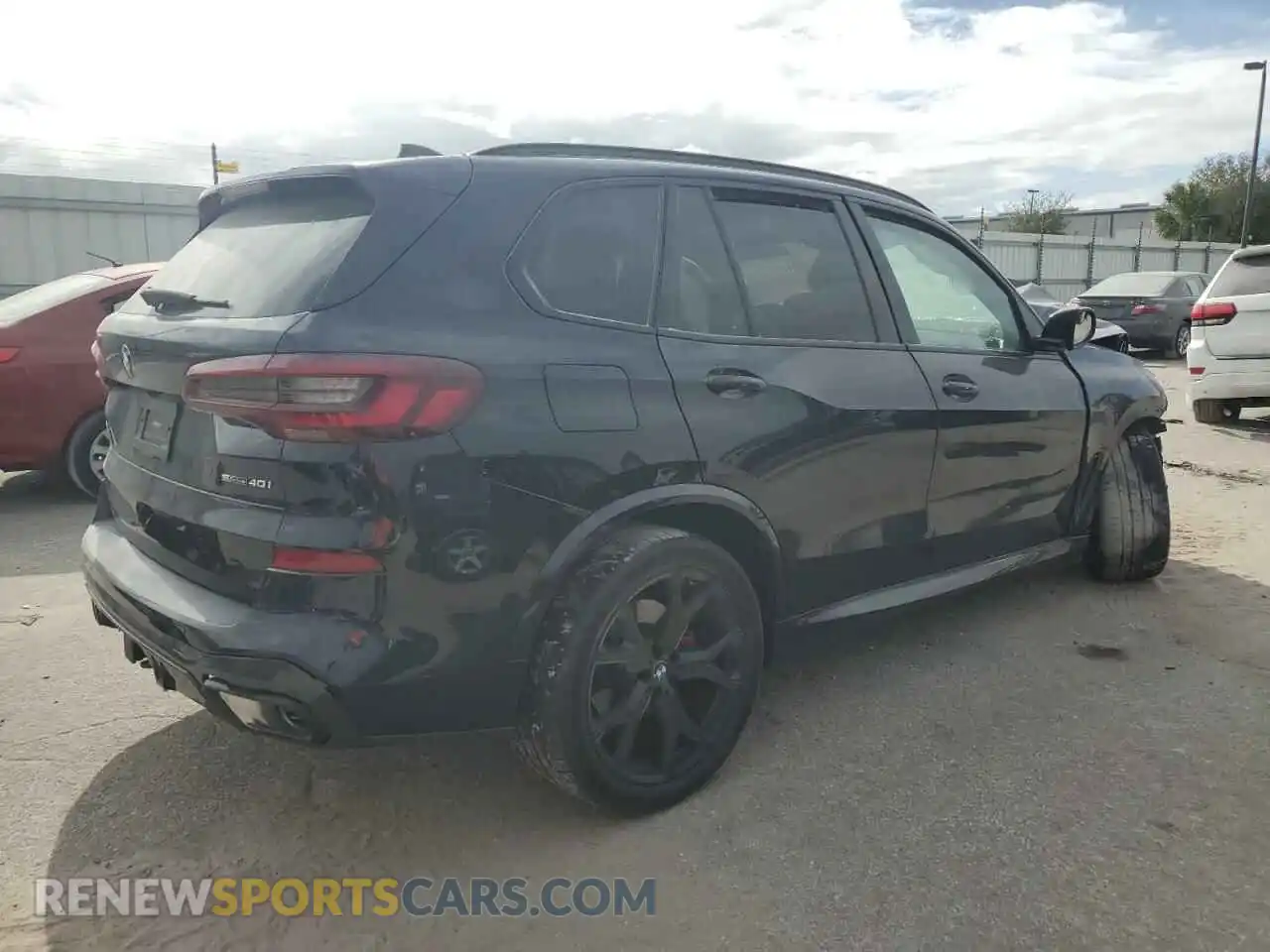 3 Фотография поврежденного автомобиля 5UXCR4C06P9N72765 BMW X5 2023