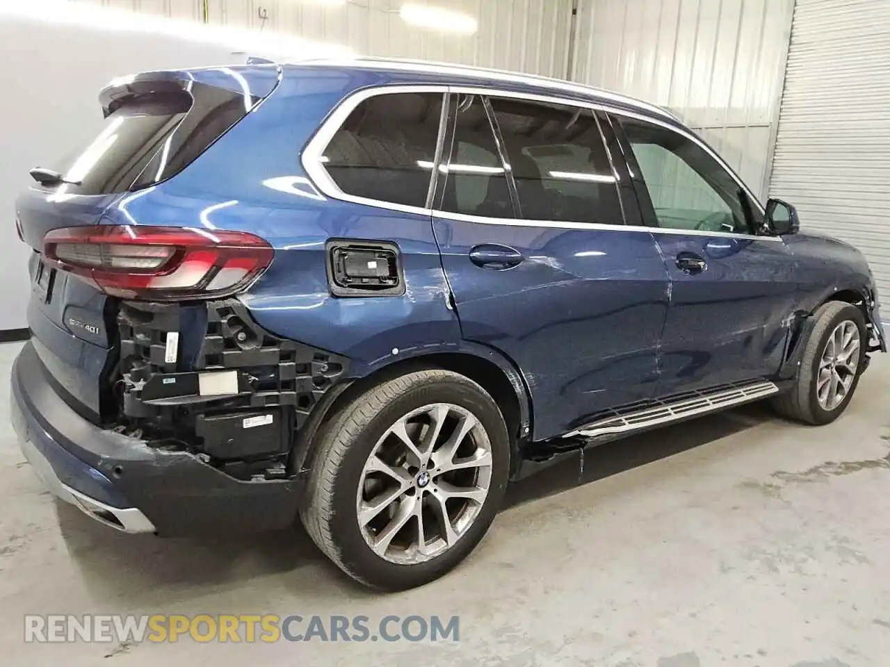 3 Photograph of a damaged car 5UXCR4C06P9P49718 BMW X5 2023