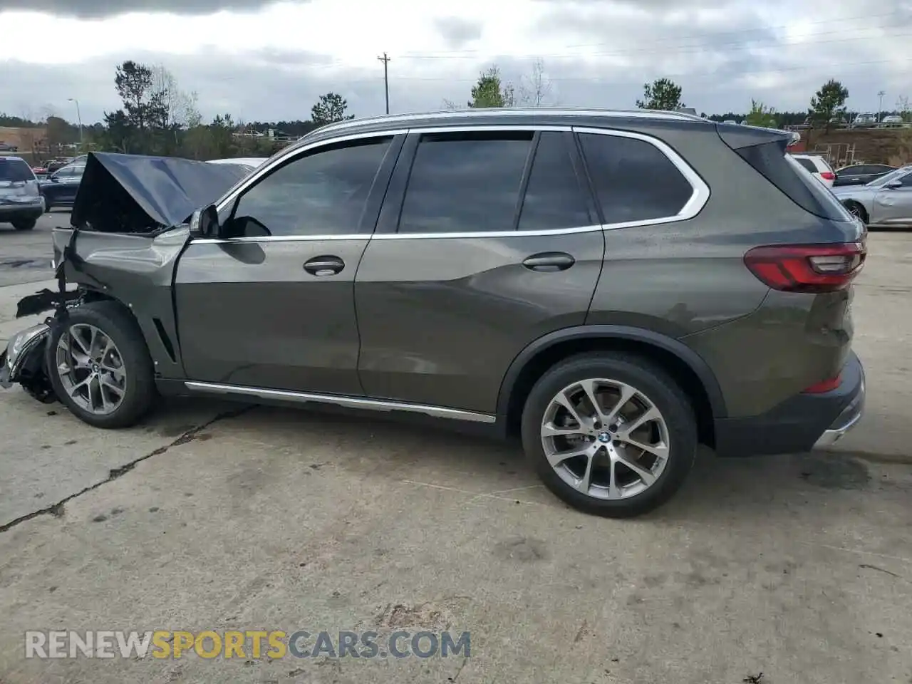 2 Photograph of a damaged car 5UXCR4C07P9N73360 BMW X5 2023