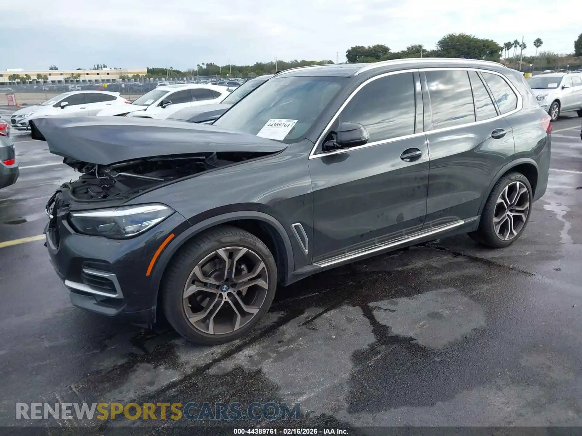 2 Photograph of a damaged car 5UXCR4C07P9P18588 BMW X5 2023