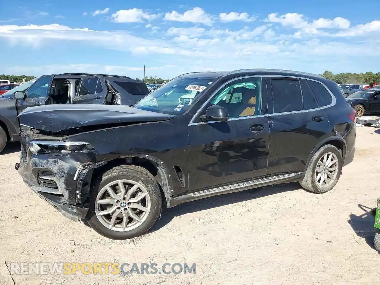 1 Photograph of a damaged car 5UXCR4C09P9P46294 BMW X5 2023