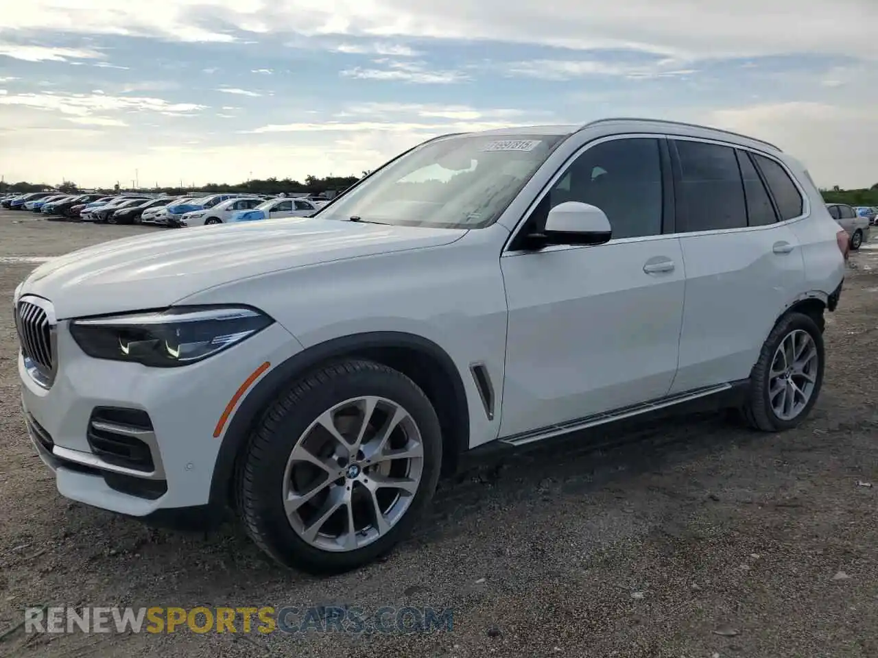 1 Photograph of a damaged car 5UXCR4C09P9P65749 BMW X5 2023