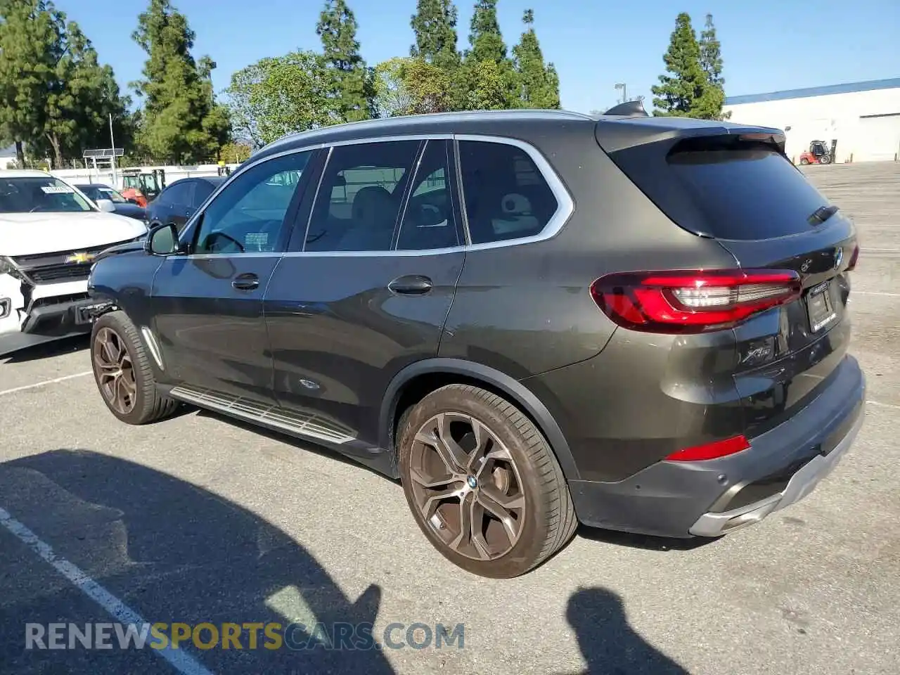 2 Photograph of a damaged car 5UXCR4C0XP9R66768 BMW X5 2023