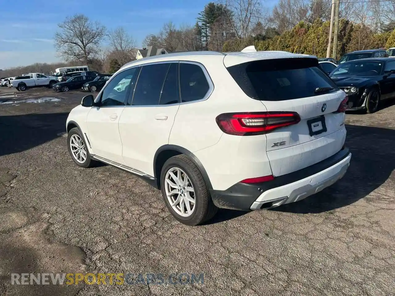 2 Photograph of a damaged car 5UXCR6C00P9P34515 BMW X5 2023