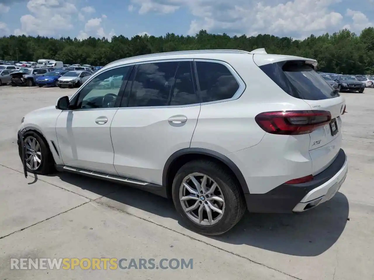 2 Photograph of a damaged car 5UXCR6C00P9P38760 BMW X5 2023