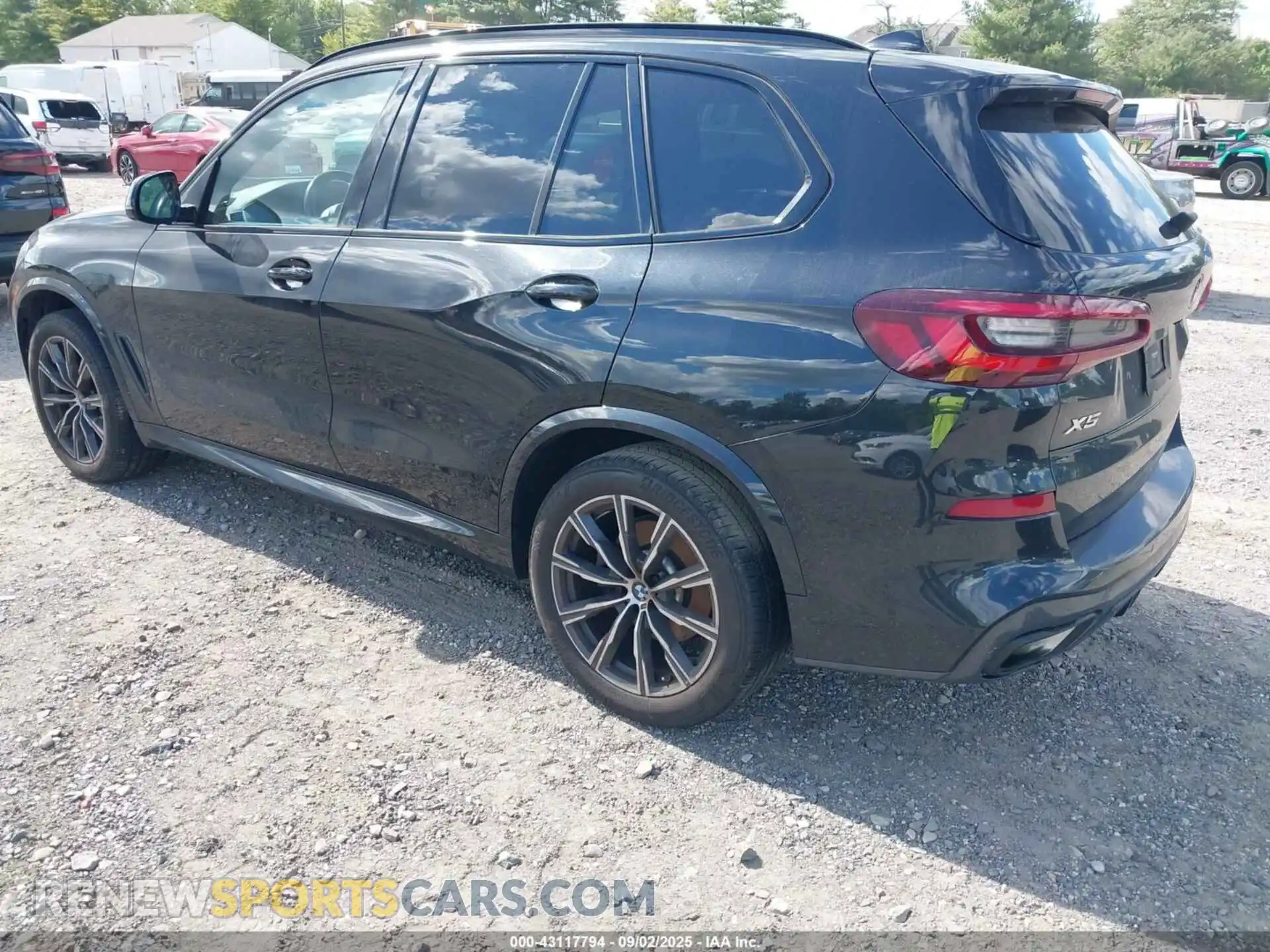 3 fotografías del automóvil dañado 5UXCR6C00P9P57843 BMW X5 2023