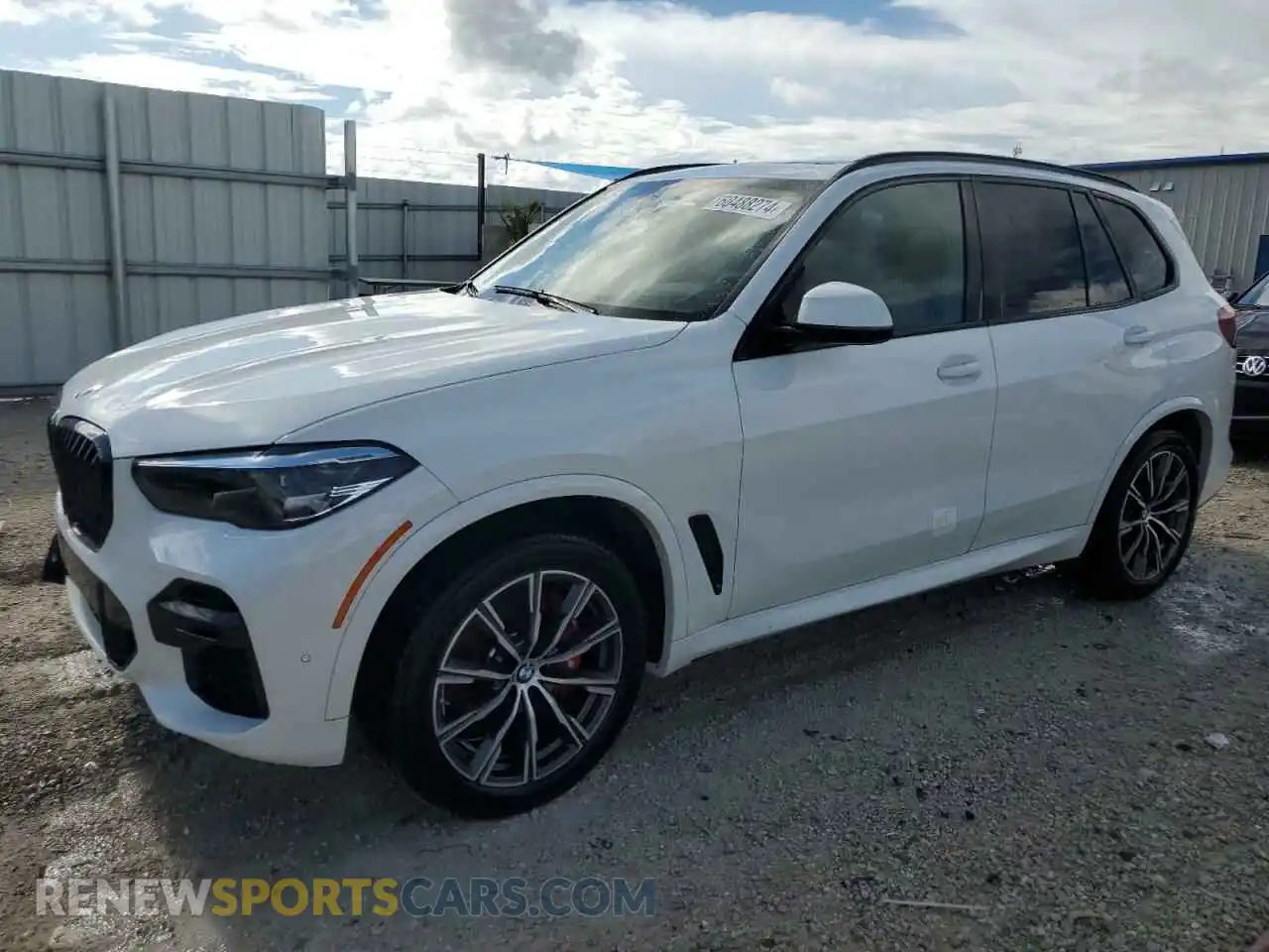 1 Photograph of a damaged car 5UXCR6C00P9R37470 BMW X5 2023