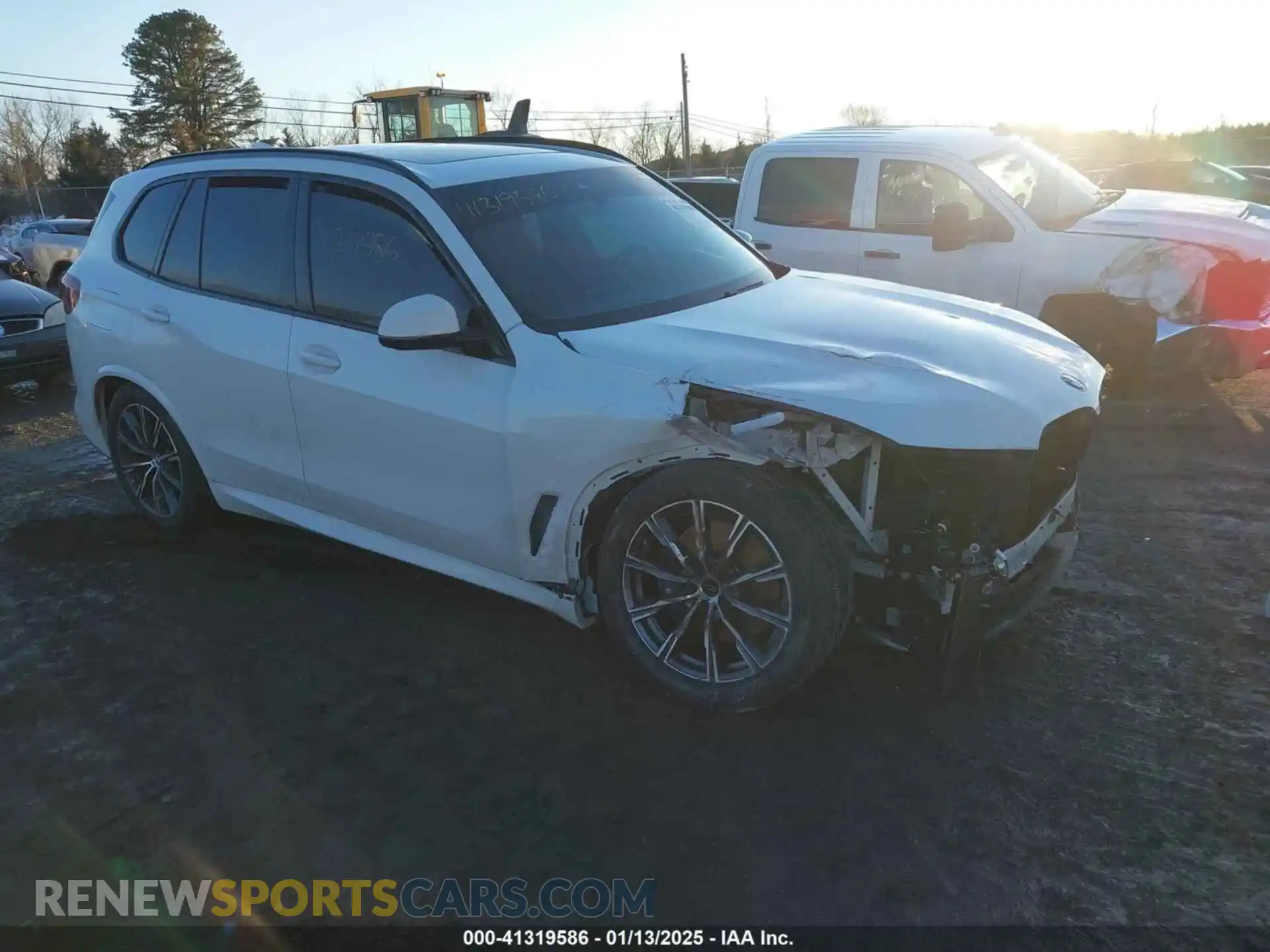 1 Photograph of a damaged car 5UXCR6C01P9N80431 BMW X5 2023