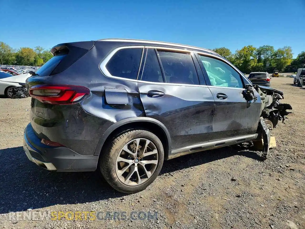 3 fotografías del automóvil dañado 5UXCR6C01P9R61342 BMW X5 2023