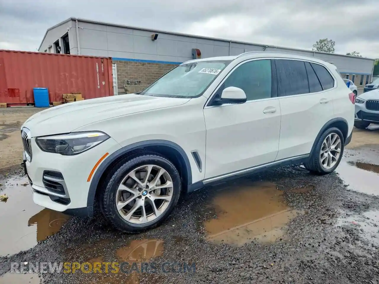 1 Photograph of a damaged car 5UXCR6C01P9R88525 BMW X5 2023