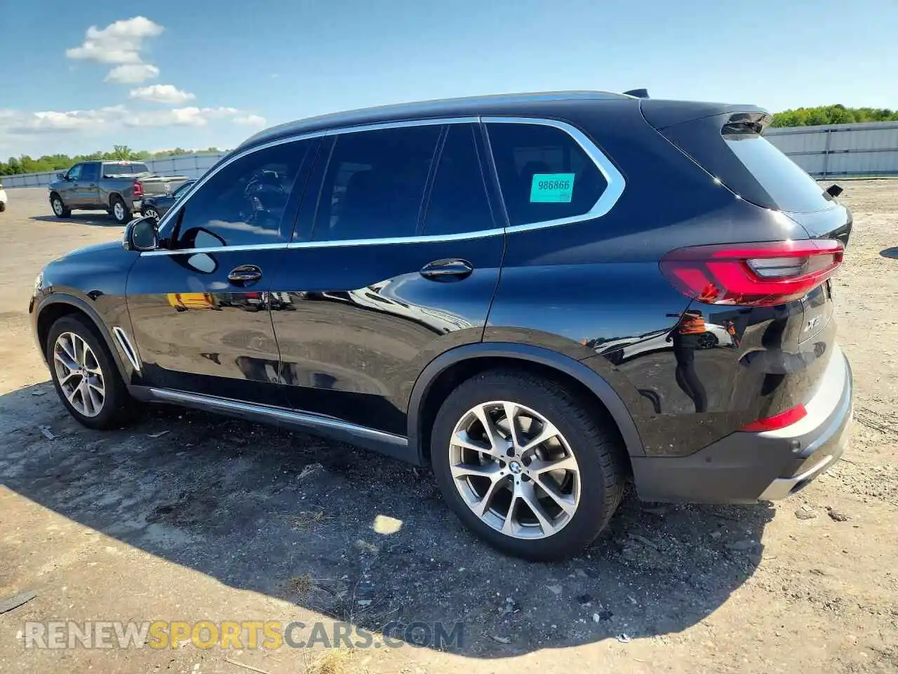2 Photograph of a damaged car 5UXCR6C02P9N45834 BMW X5 2023