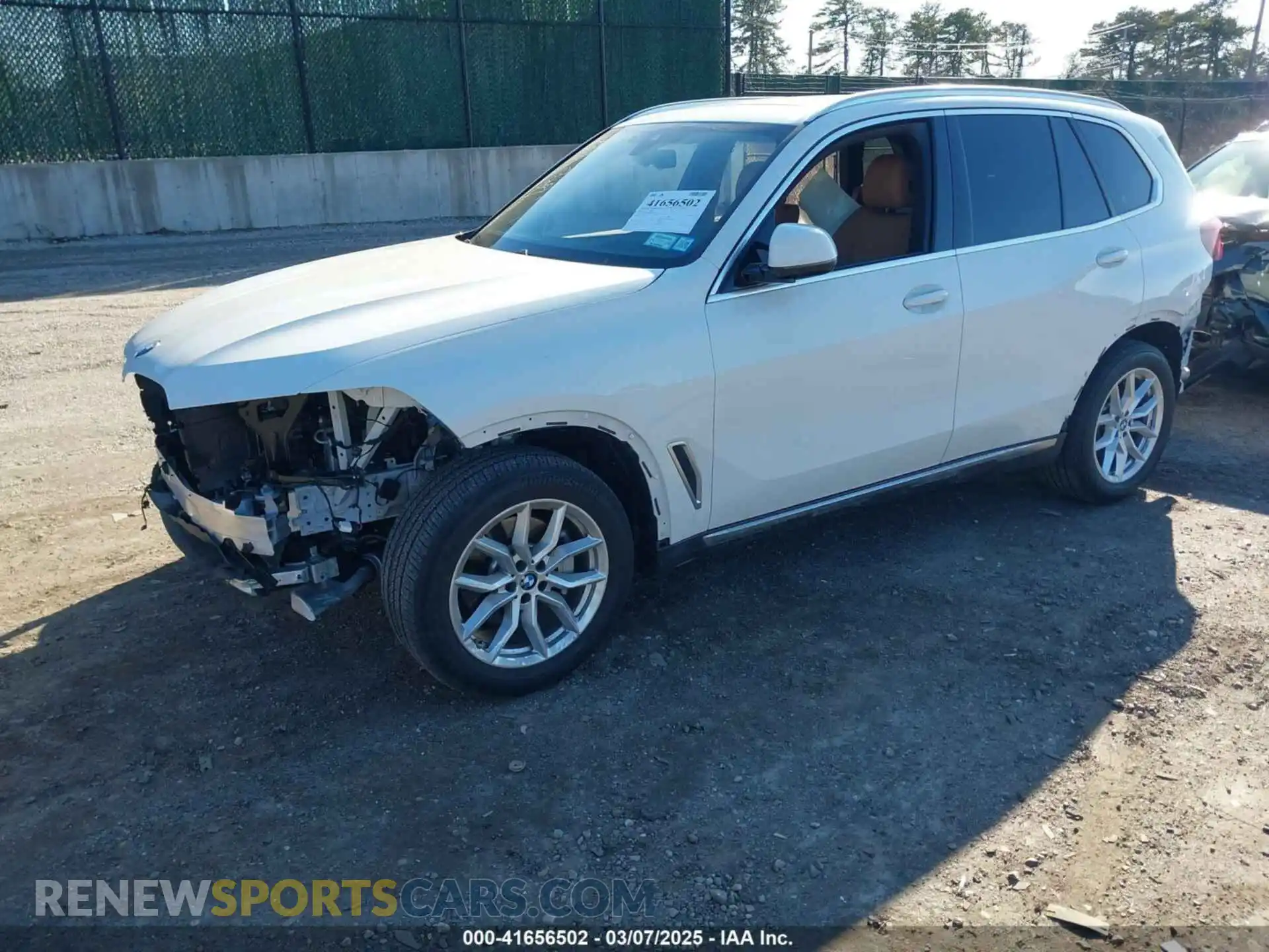 2 Photograph of a damaged car 5UXCR6C02P9P67919 BMW X5 2023