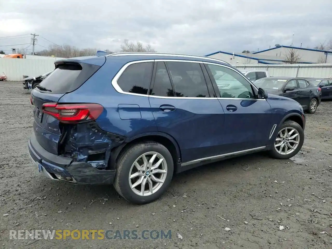 3 Photograph of a damaged car 5UXCR6C02P9R52472 BMW X5 2023