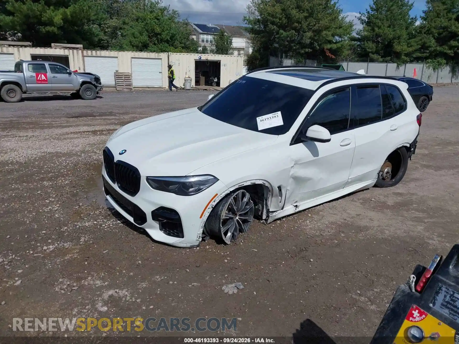 2 Photograph of a damaged car 5UXCR6C04P9P41113 BMW X5 2023