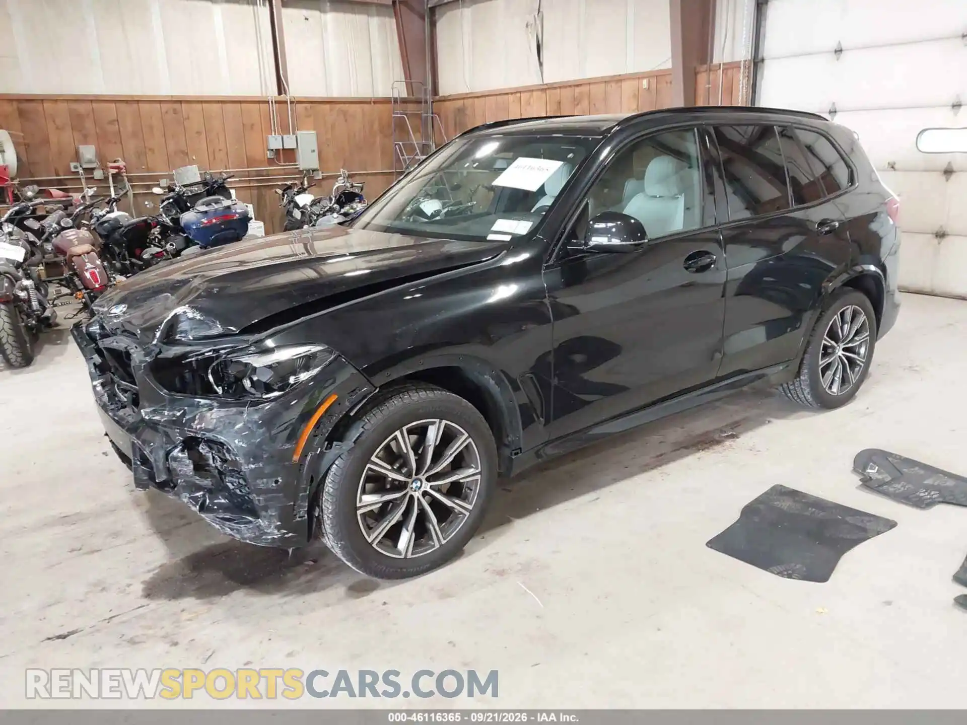 2 fotografías del automóvil dañado 5UXCR6C05P9P23106 BMW X5 2023