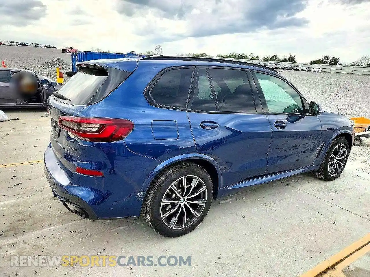 3 Photograph of a damaged car 5UXCR6C06P9P32655 BMW X5 2023