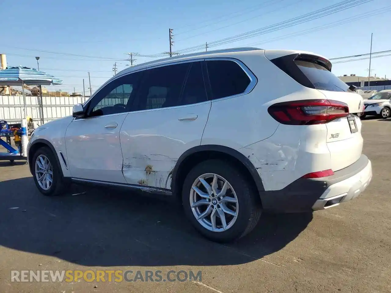 2 Photograph of a damaged car 5UXCR6C06P9P87042 BMW X5 2023