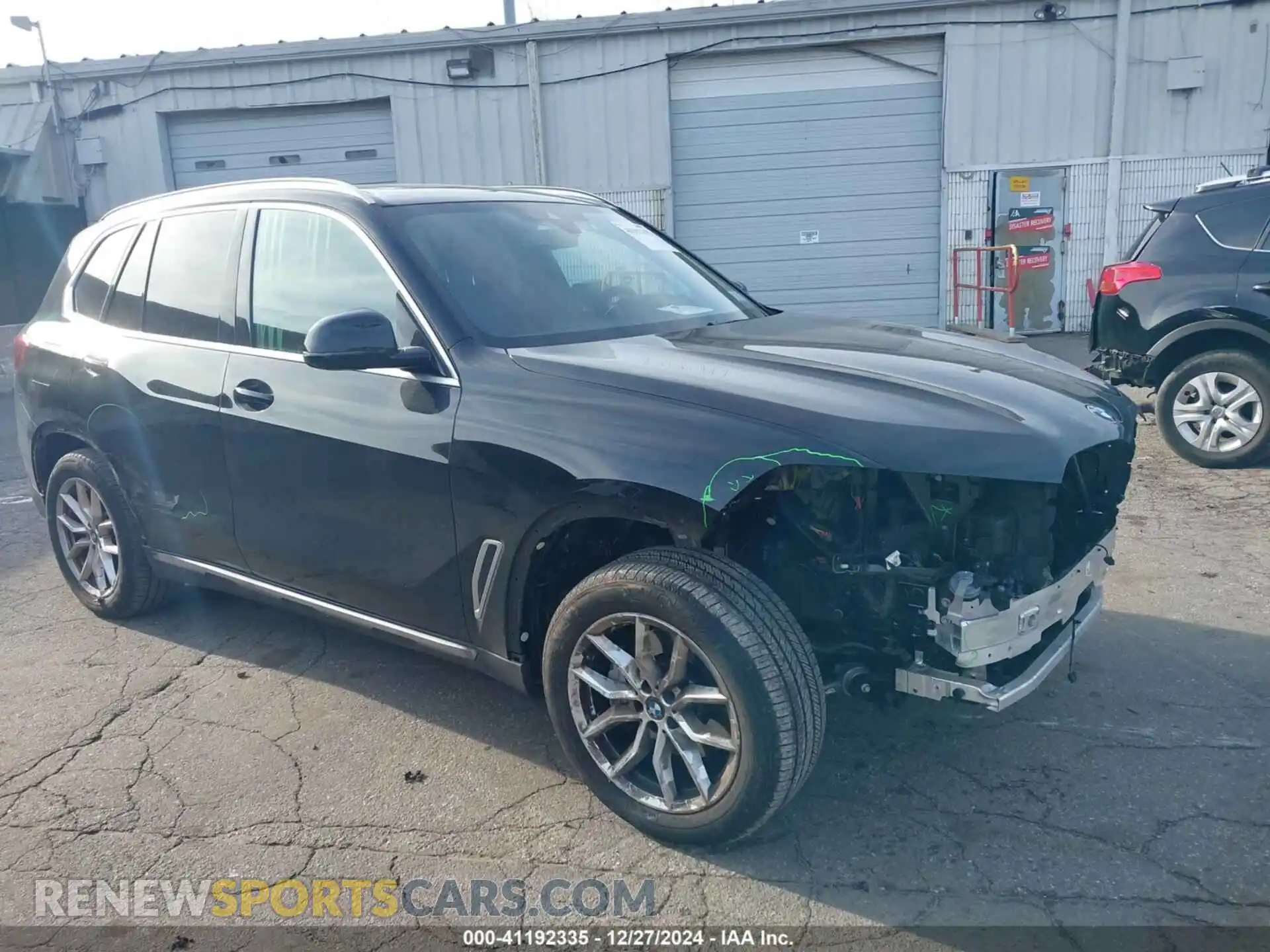 1 Photograph of a damaged car 5UXCR6C06P9R14677 BMW X5 2023