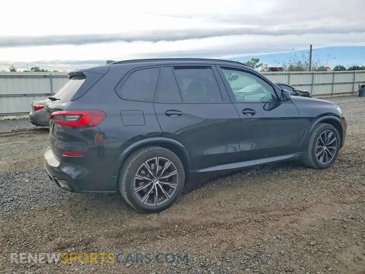 3 Фотография поврежденного автомобиля 5UXCR6C06P9R60283 BMW X5 2023