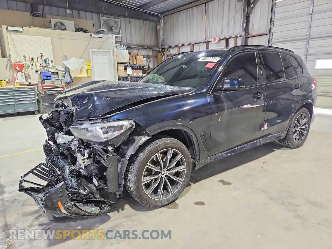 1 Photograph of a damaged car 5UXCR6C06P9S04310 BMW X5 2023