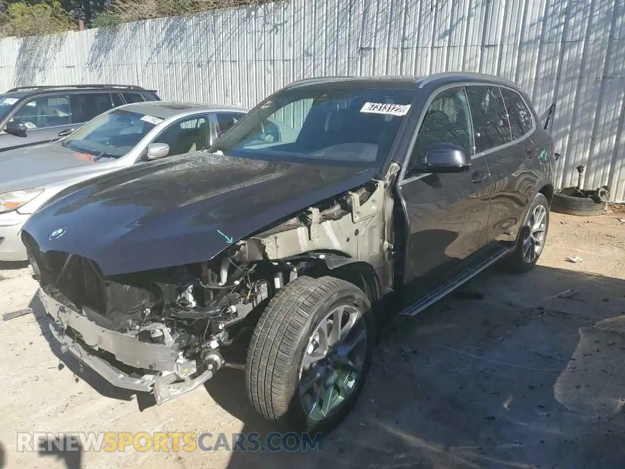 1 Photograph of a damaged car 5UXCR6C07P9N54240 BMW X5 2023
