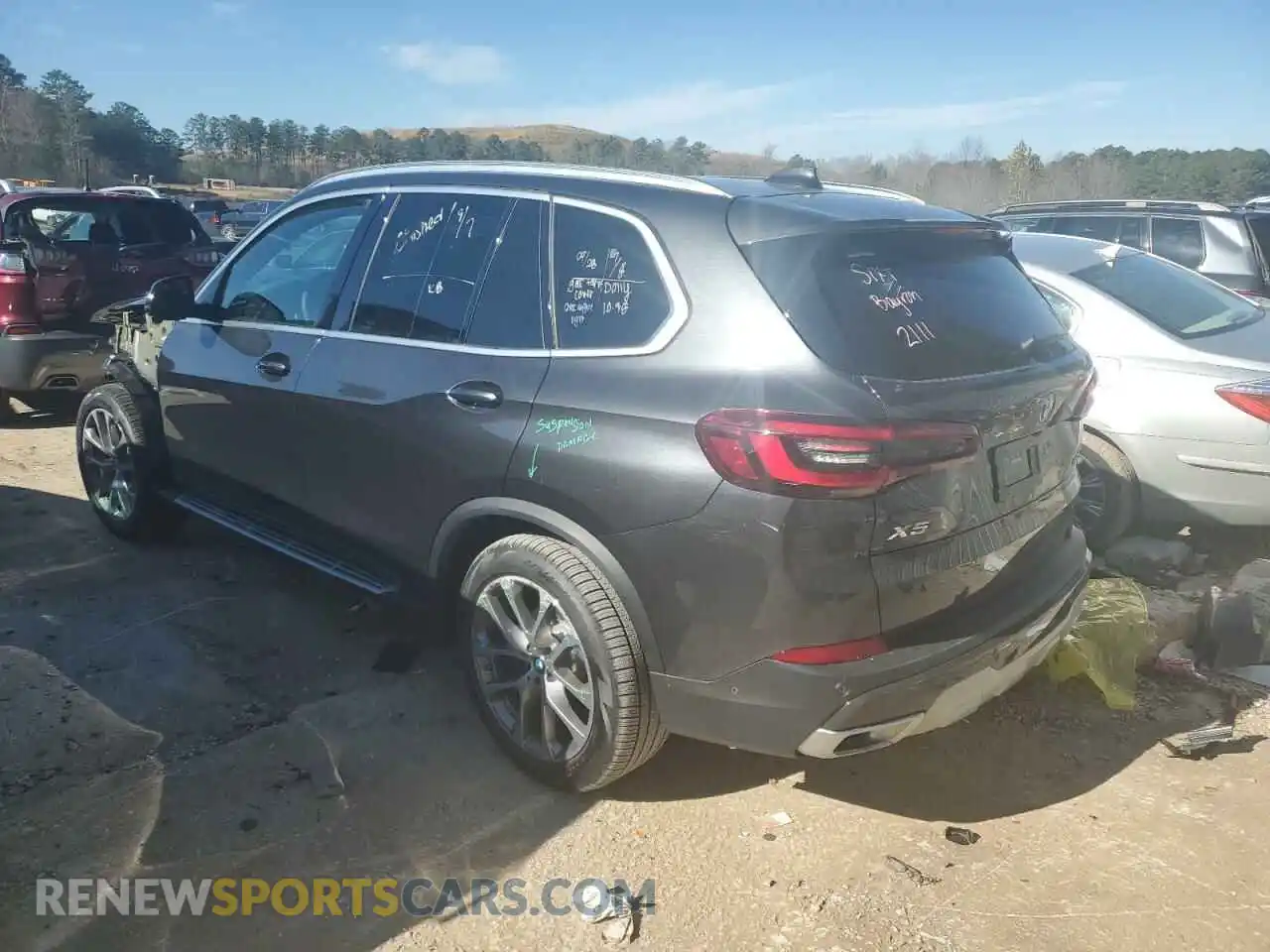 2 Photograph of a damaged car 5UXCR6C07P9N54240 BMW X5 2023