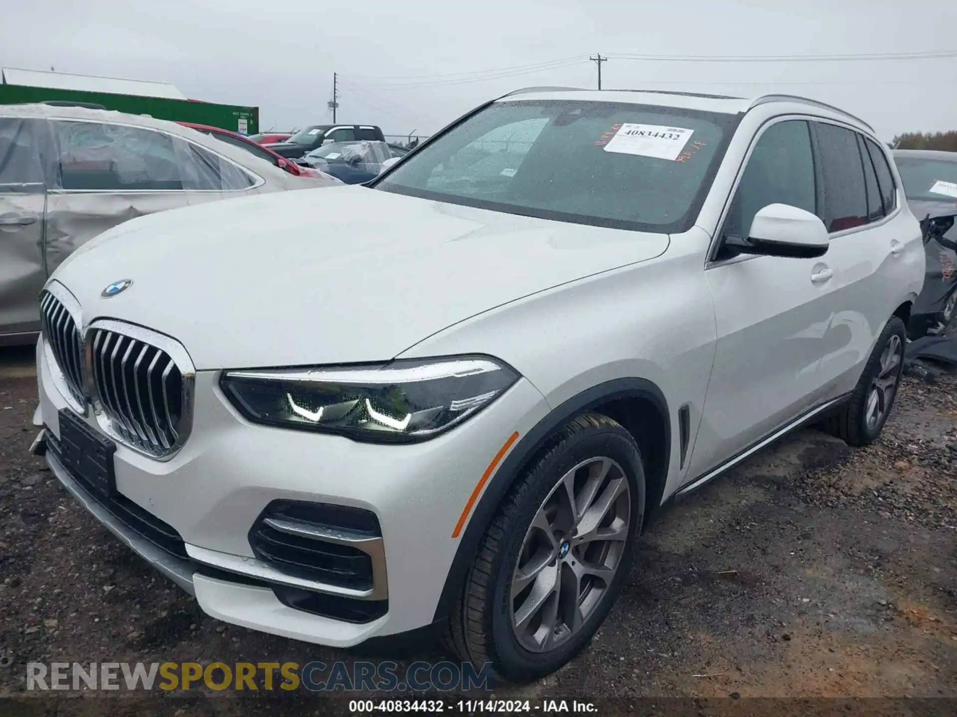 2 Photograph of a damaged car 5UXCR6C07P9R98556 BMW X5 2023