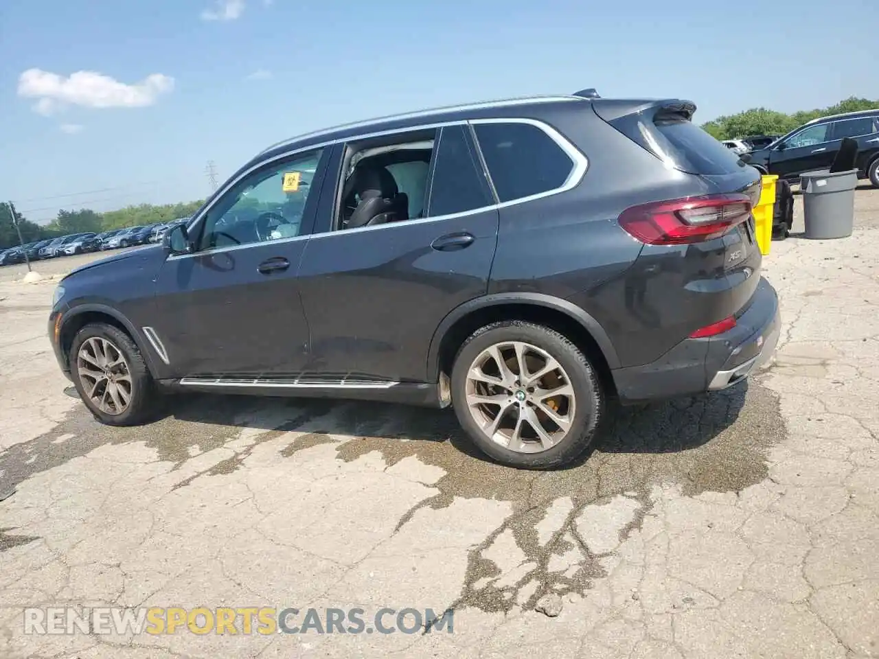 2 Фотография поврежденного автомобиля 5UXCR6C08P9N61245 BMW X5 2023