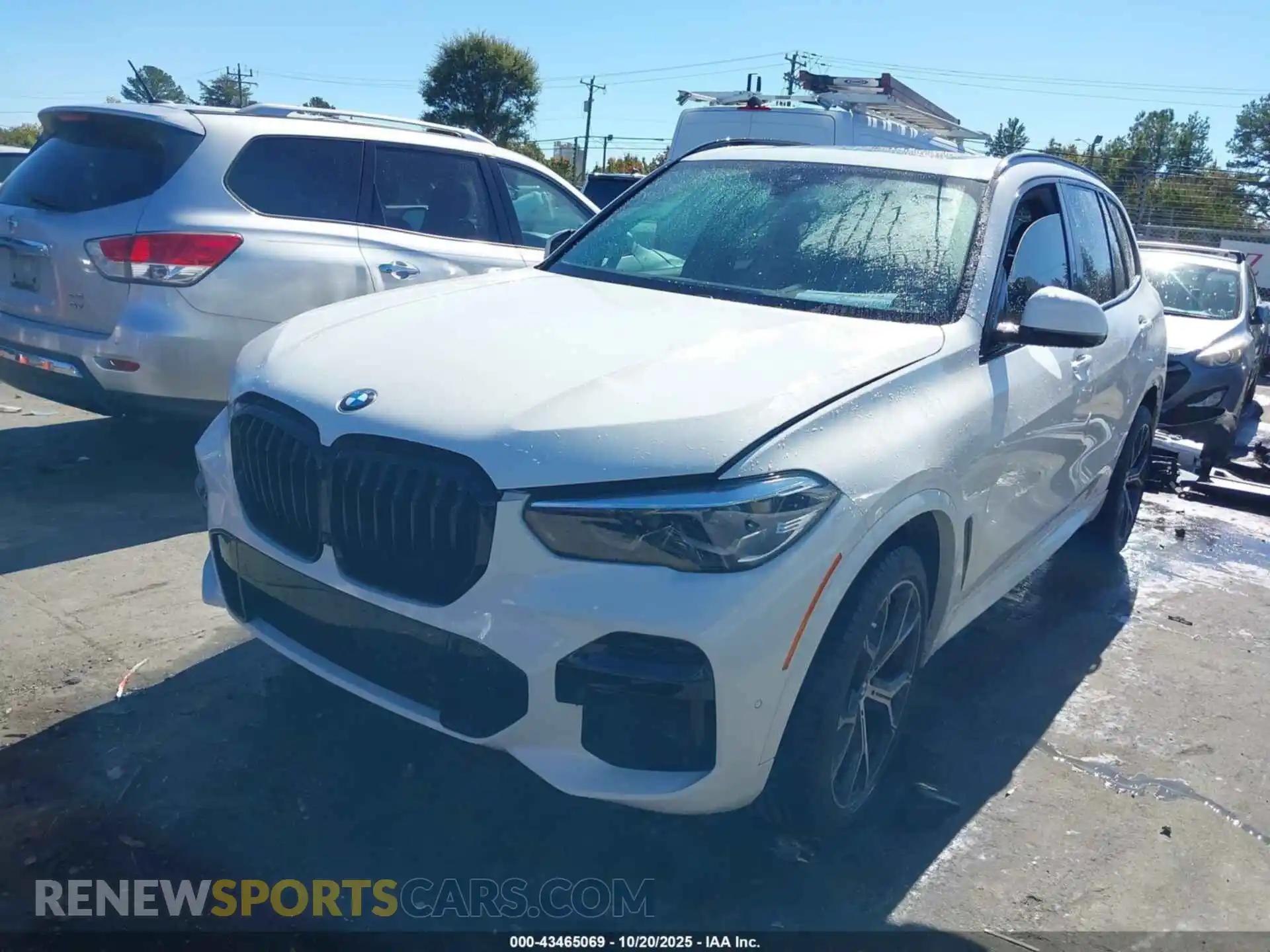 2 Фотография поврежденного автомобиля 5UXCR6C08P9P30955 BMW X5 2023