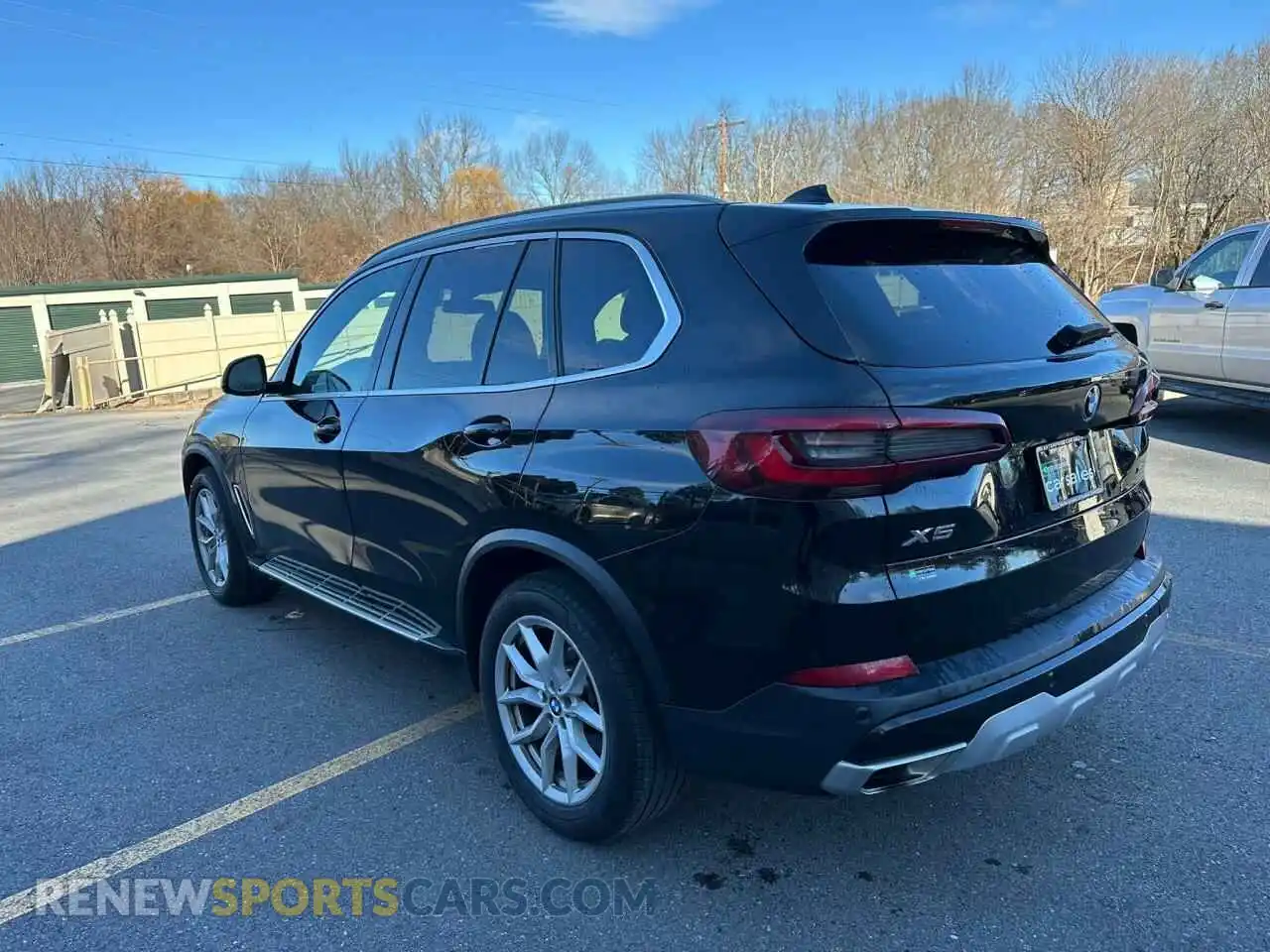 2 Photograph of a damaged car 5UXCR6C08P9P31149 BMW X5 2023
