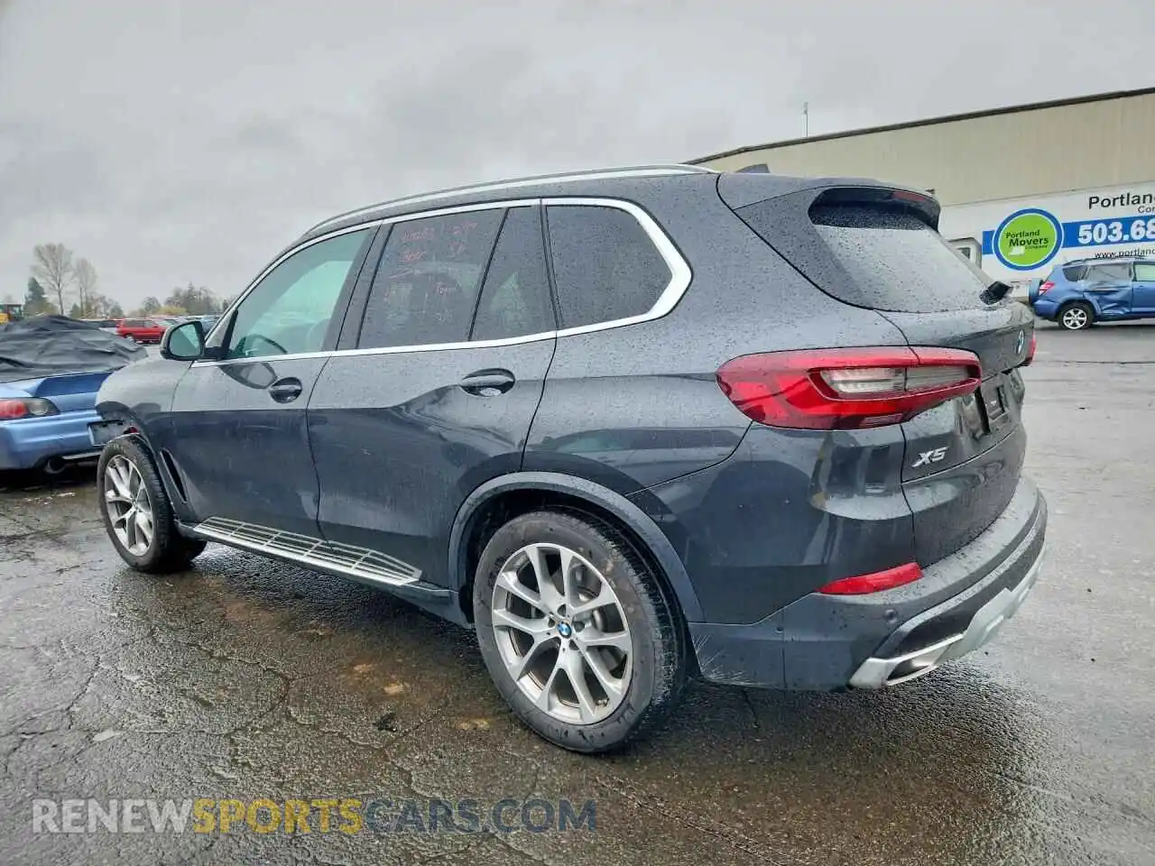 2 fotografías del automóvil dañado 5UXCR6C08P9P50803 BMW X5 2023