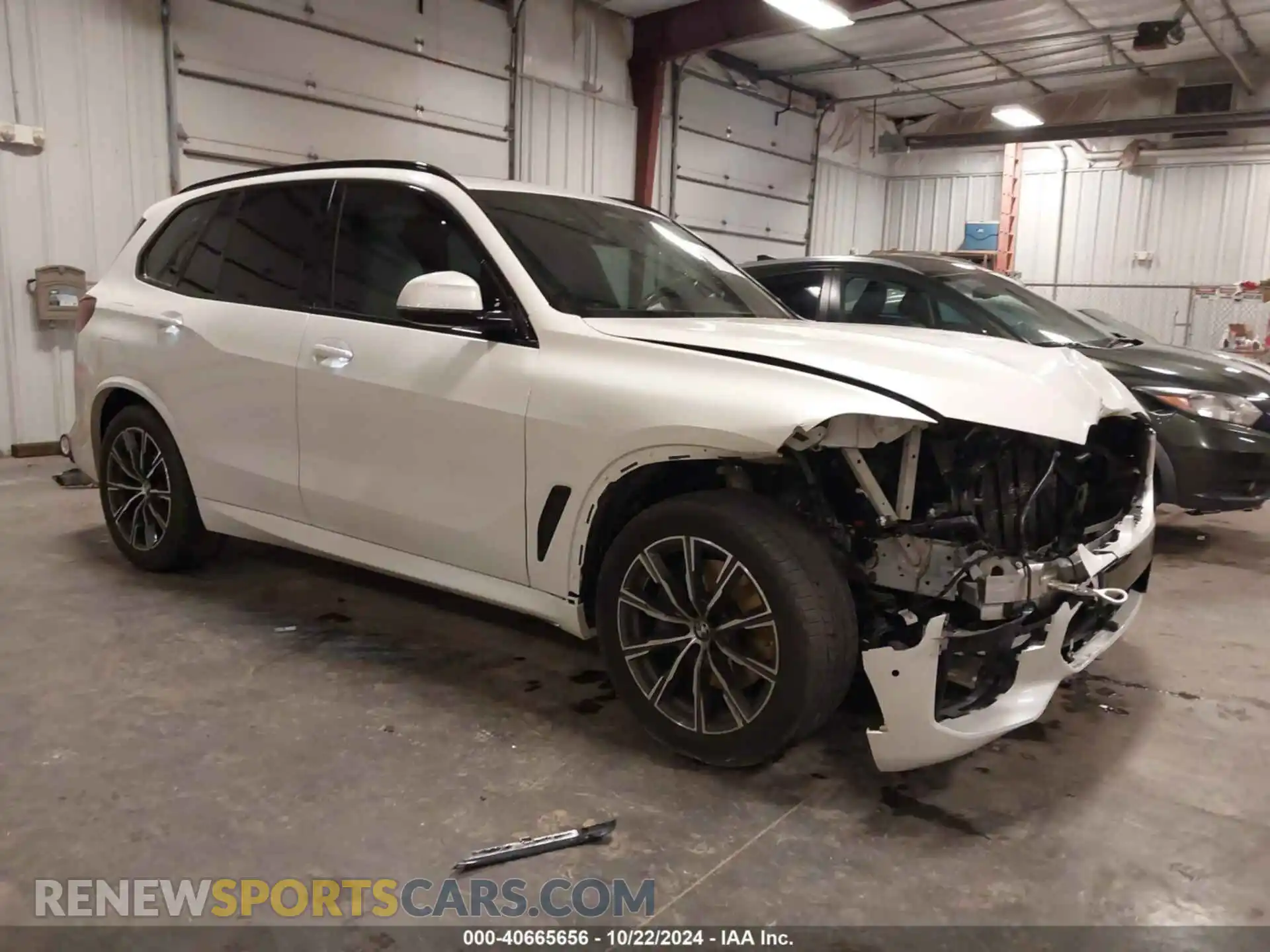 1 Photograph of a damaged car 5UXCR6C08P9R91860 BMW X5 2023