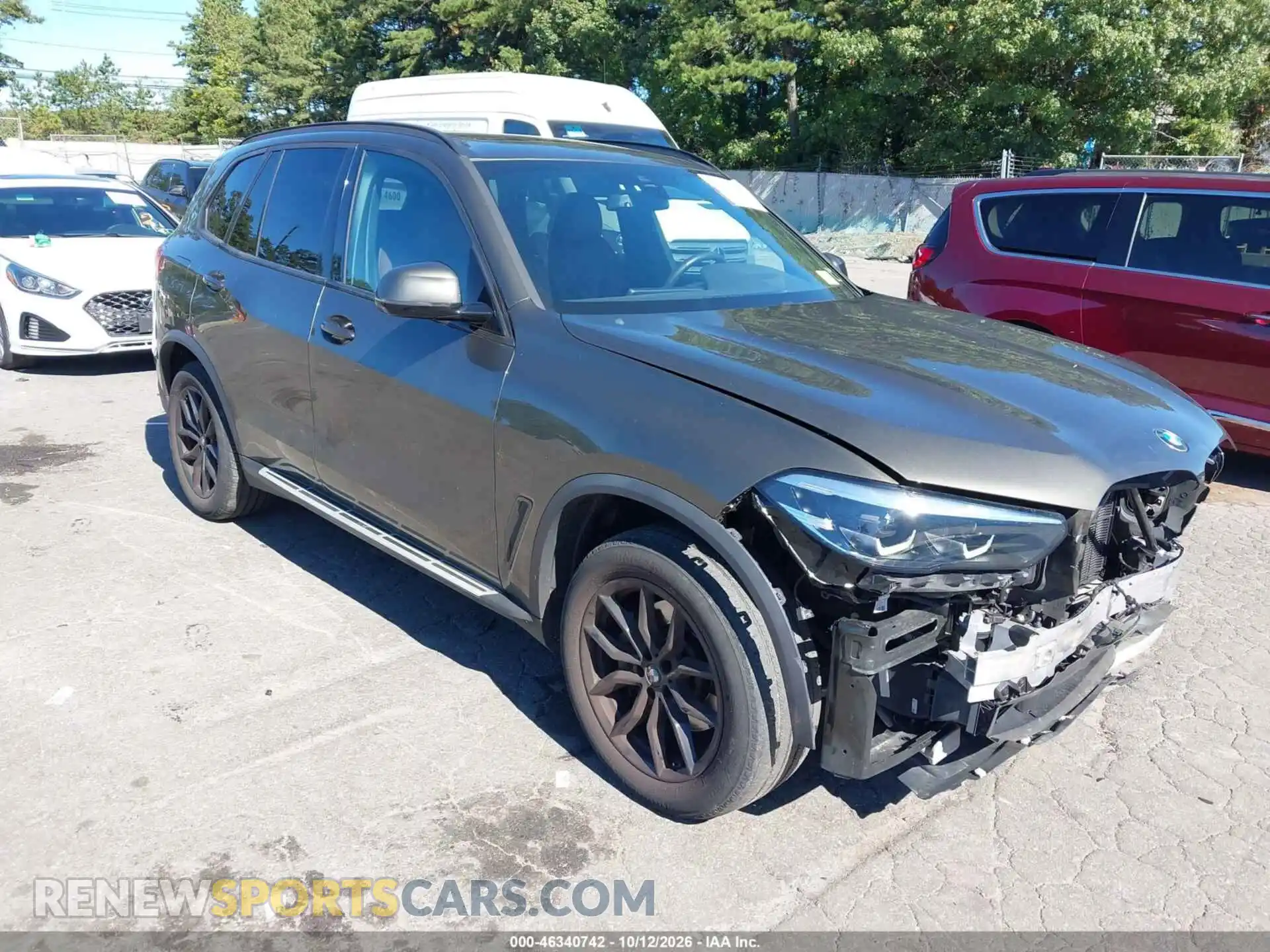 1 Photograph of a damaged car 5UXCR6C09P9N83108 BMW X5 2023