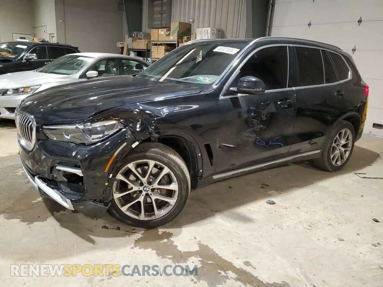 1 Photograph of a damaged car 5UXCR6C09P9P64998 BMW X5 2023