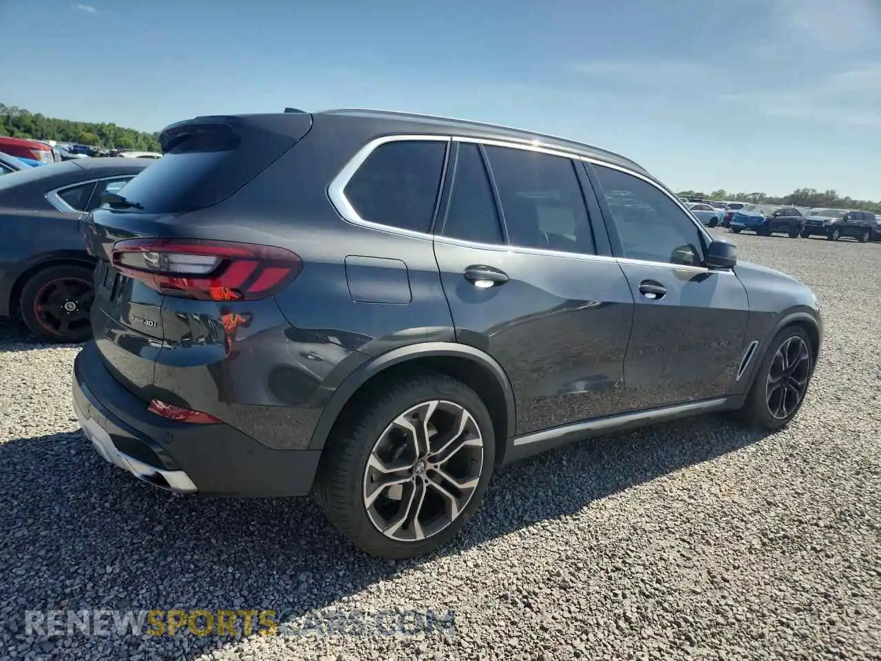 3 Photograph of a damaged car 5UXCR6C09P9R15449 BMW X5 2023