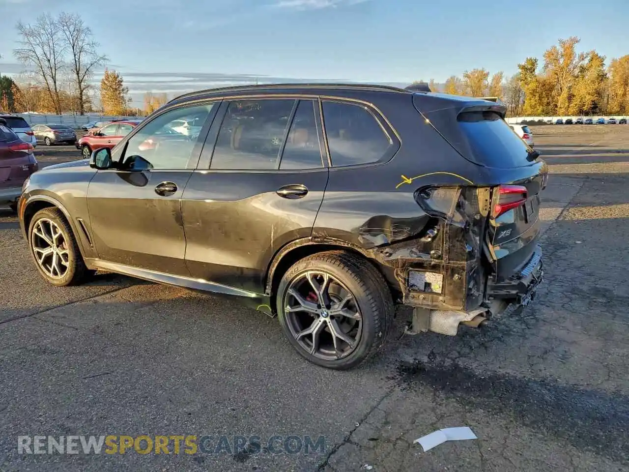 2 fotografías del automóvil dañado 5UXCR6C0XP9N52479 BMW X5 2023