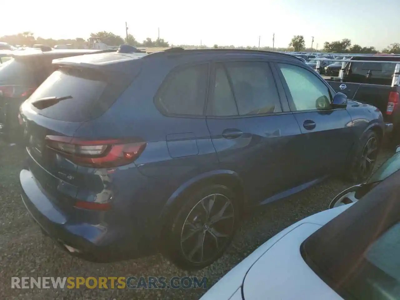3 Фотография поврежденного автомобиля 5UXCR6C0XP9P67442 BMW X5 2023